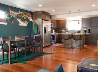 1532 NW 58th St #A, Seattle, WA 98107