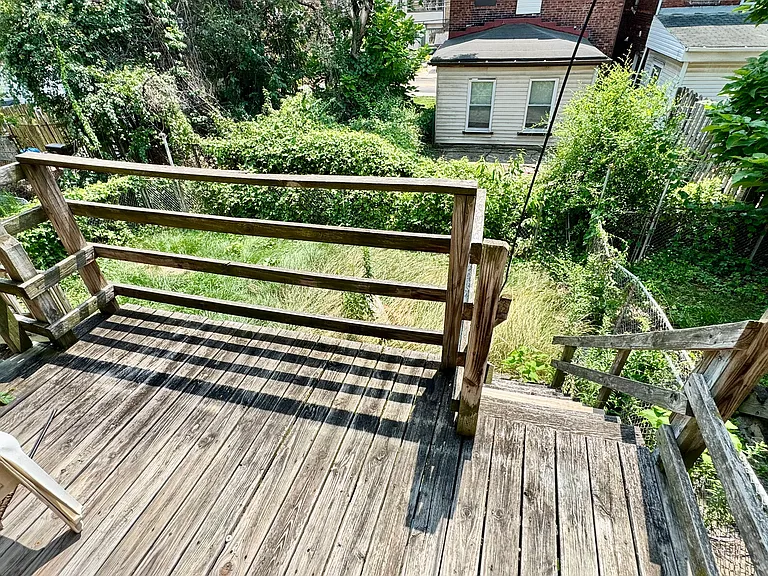 354 Ophelia St — Photo 11