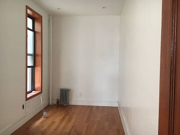 3rd image of 84 Herkimer St APT 7