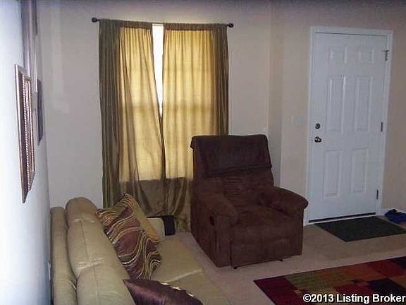 2nd image of 171 Wooded Oak Ct