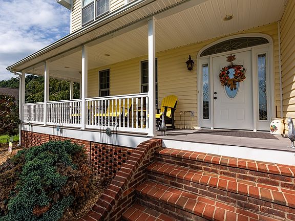 4th image of 95 Viers Ct
