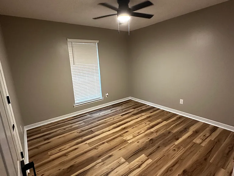1712 Talmadge Rd — Photo 10