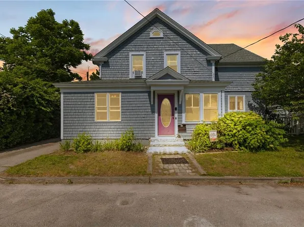 4 S Cornell Ave, Warren, RI 02885