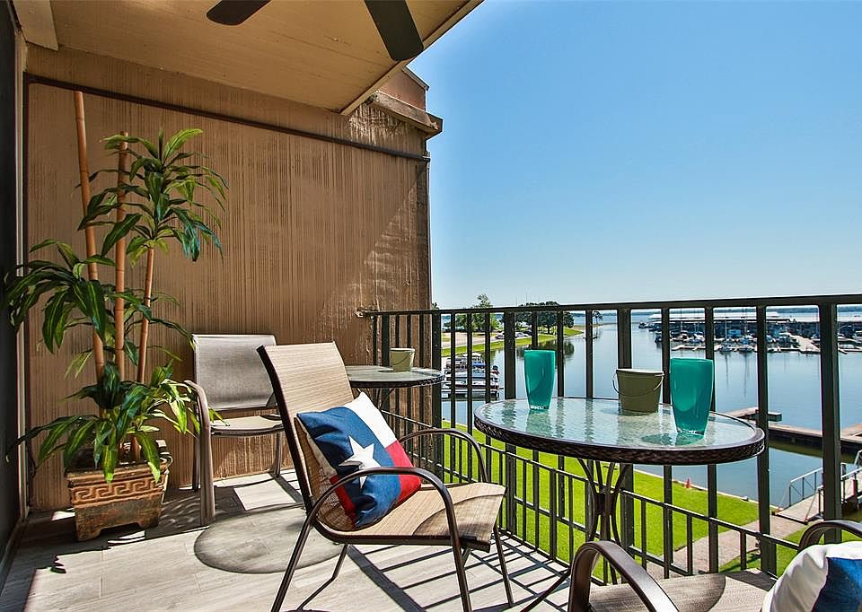 1st image of 12600 Melville Dr #315