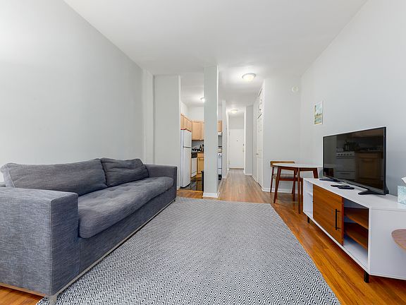 2nd image of 530 E 80th St #4L