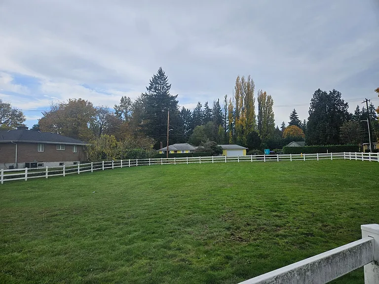 13802 Military Rd S — Photo 3