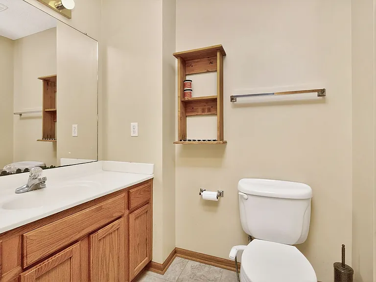 1695 SE Olson Dr — Photo 24