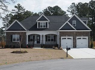 2701 Crestridge Ct, Fayetteville, NC 28306