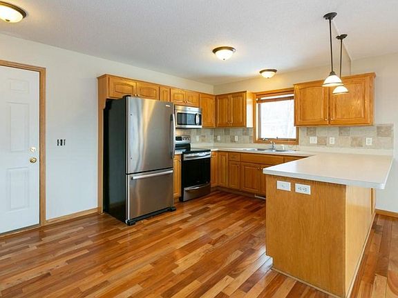 3rd image of 2604 138th Ave NW