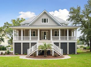 7555 Ladys Secret Ln, Awendaw, SC 29429