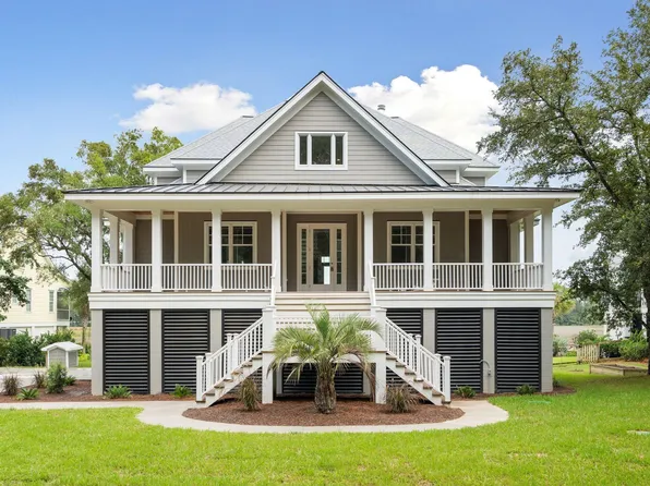 7555 Ladys Secret Ln, Awendaw, SC 29429
