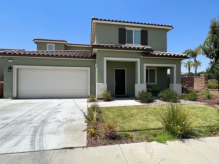 5916 Sucre Pl — Photo 2
