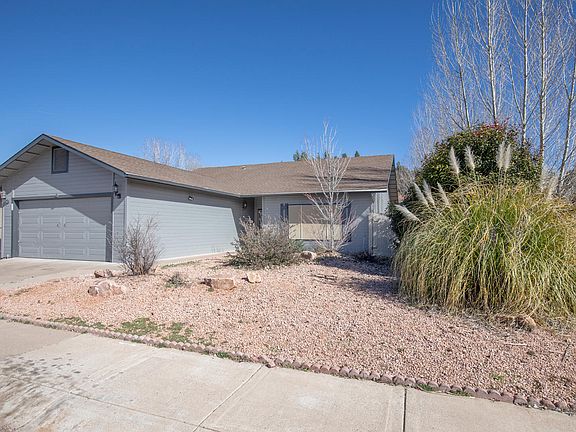 2nd image of 334 E Cedar Mill Rd