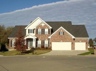 31 Clear Meadows Ct, O'Fallon, MO