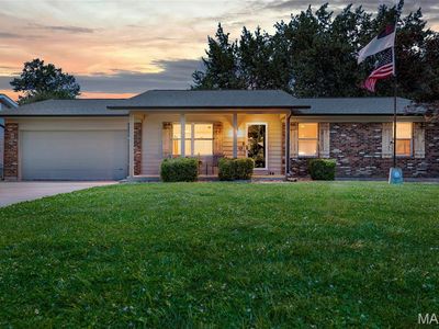 126 Del Oro Dr, Saint Peters, MO, 63376