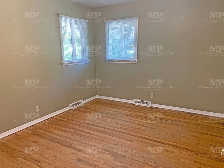 1020 N Taft Hill Rd — Photo 7