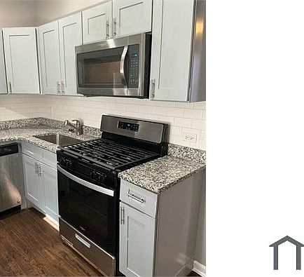 1st image of 4618 S Lake Park Ave APT 1W