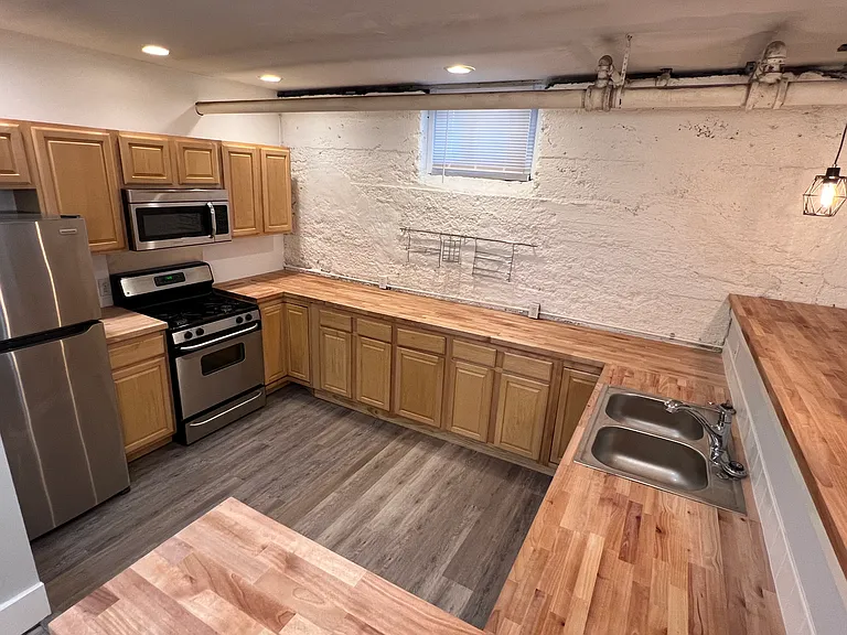161 Prospect Ave NE #B — Photo 13