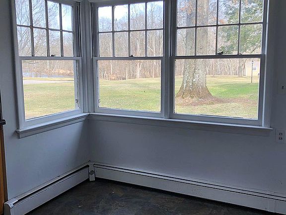 Breakfast no with river view