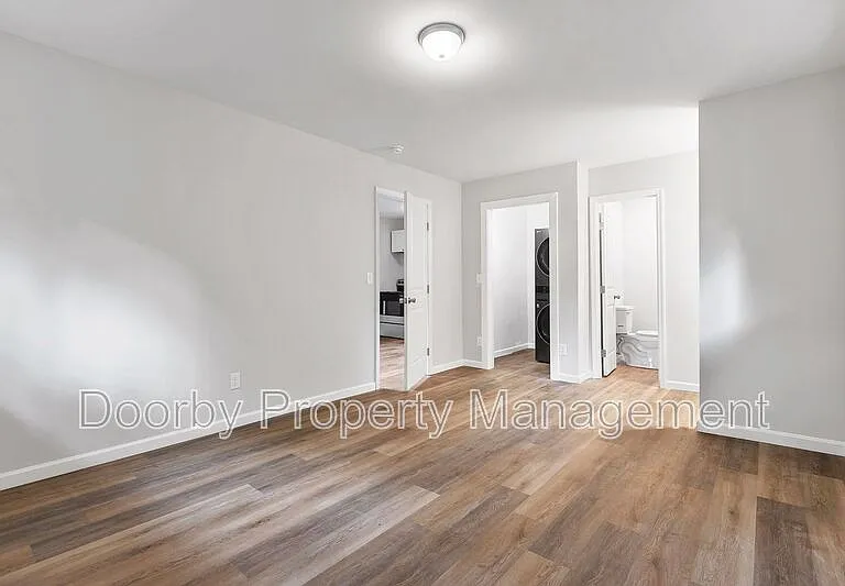 133 W Ridgewood Ave #135 — Photo 7