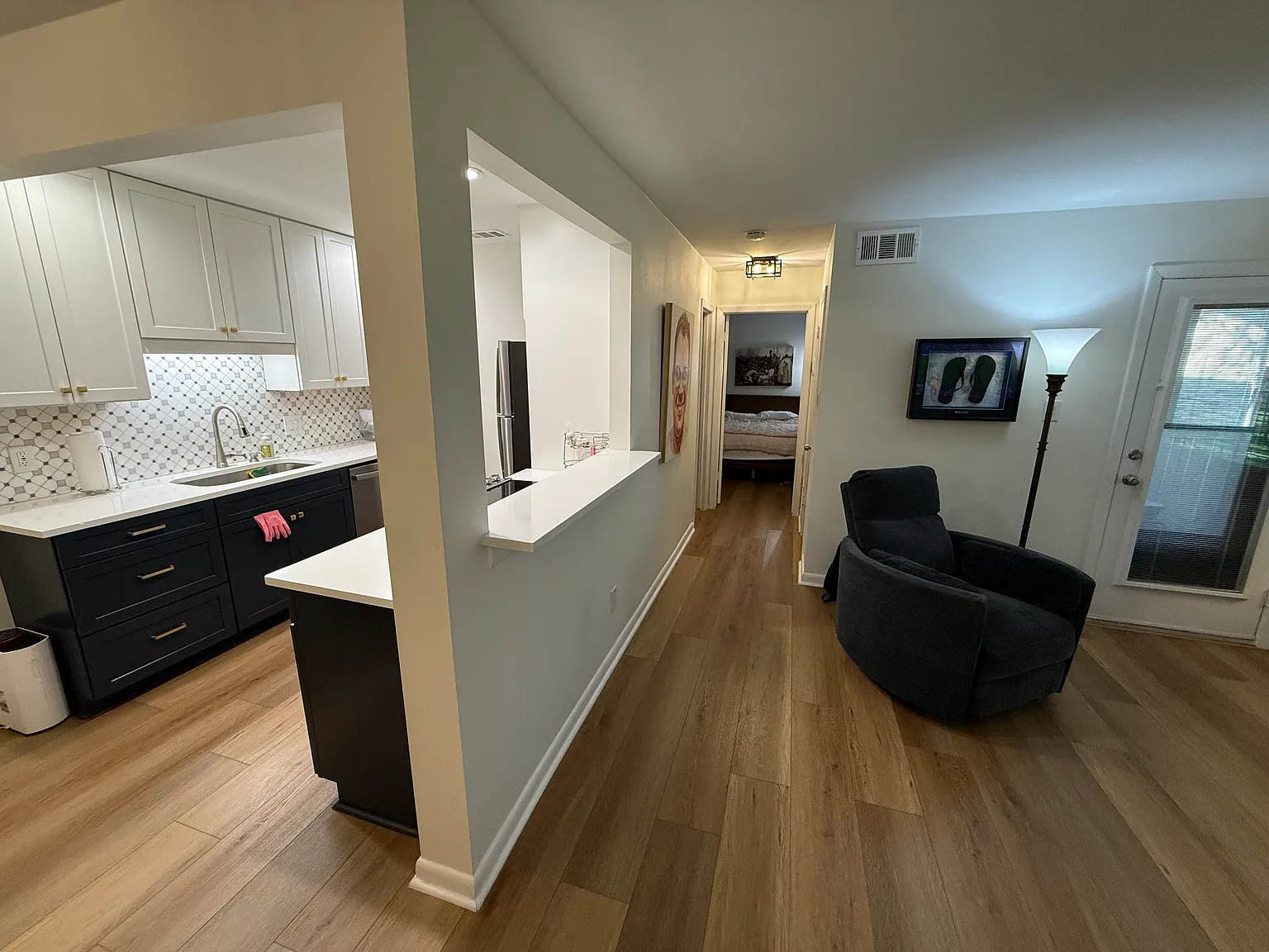1 bed, 640 sqft, $1,600 — Photo 2