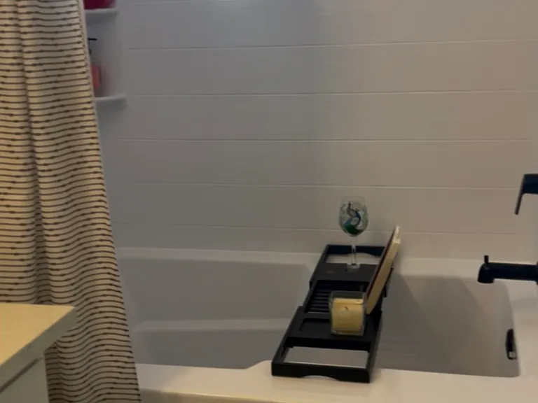 4882 Lake Park Pl — Photo 14