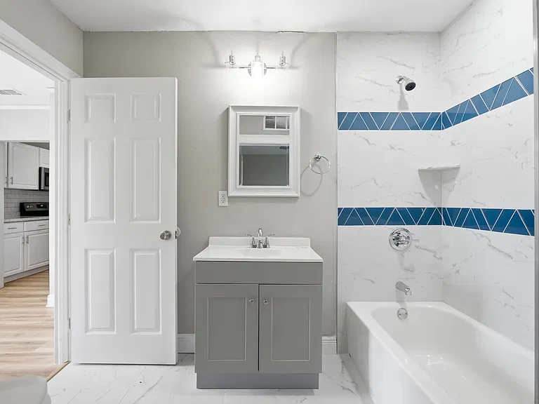 4020 Ernest St — Photo 15