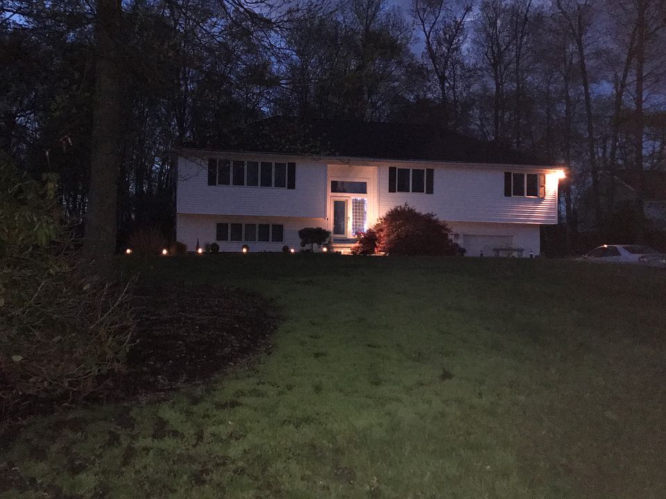 1st image of 144 Leonard Farm Rd