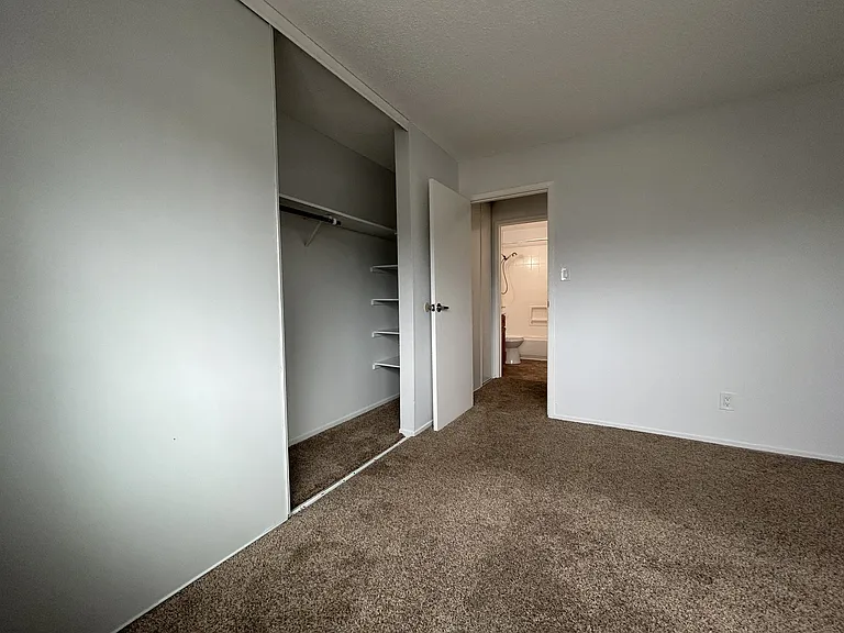 The Billet — Photo 8