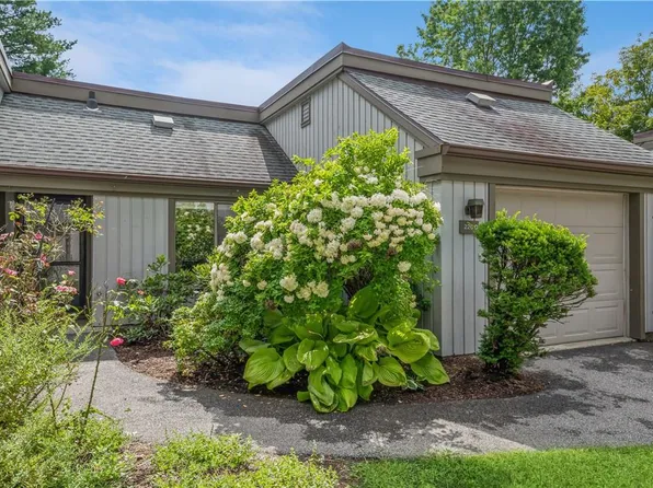 226 Heritage Hills #D, Somers, NY 10589