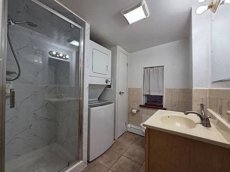 509 Saint Pauls Ave #2 — Photo 11