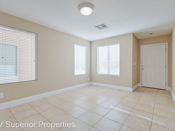 4th image of 2386 El Valle St