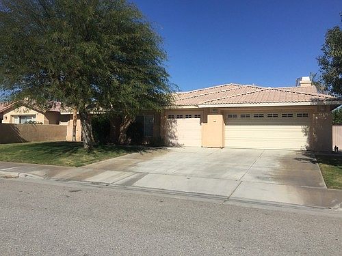 2nd image of 78830 Wakefield Cir