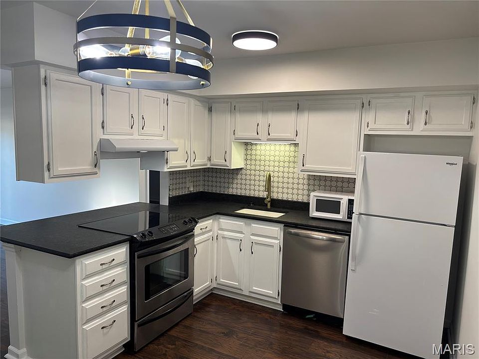 1st image of 1453 Summergate Pkwy #H