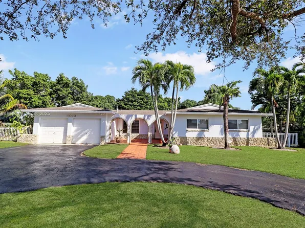 11023 SW 124th Rd, Miami, FL 33176