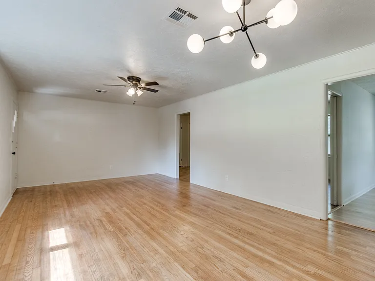 17 Burk Way — Photo 5