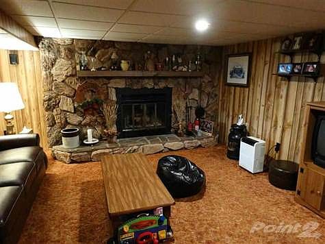 Dianne basement family rm 2