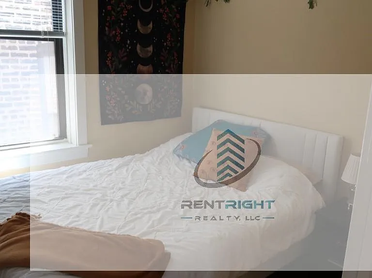 1353 N Ashland Ave #1E — Photo 11