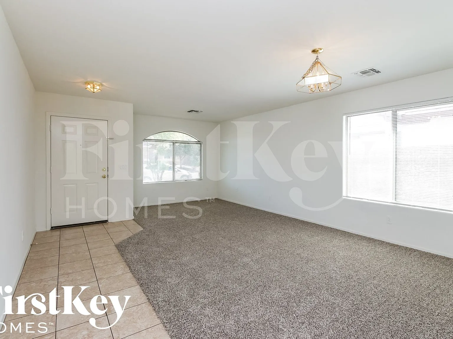 4 bed, 2.0 bath, 1853 sqft, $1,775 — Photo 2