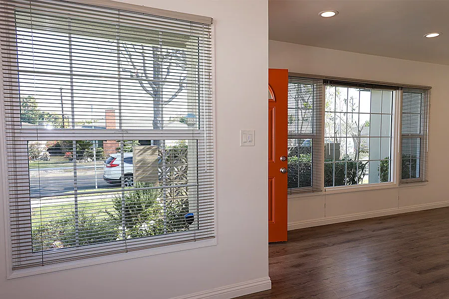 2 bed, 1107 sqft, $5,500 — Photo 3