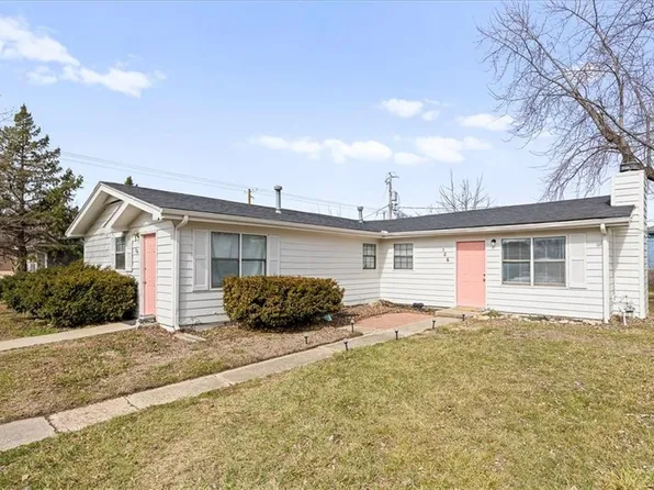 104 E Sunrise Dr, Belton, MO 64012