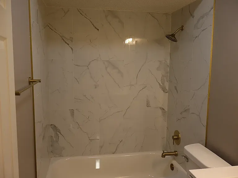 211 N Beach Dr #11 — Photo 10