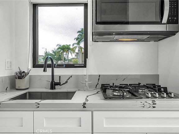 3rd image of 2315 Andreo Ave #2315