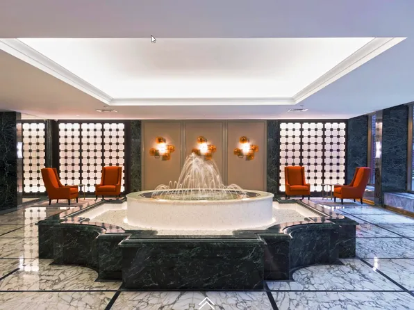 360 East 72nd Street image 19 of 21