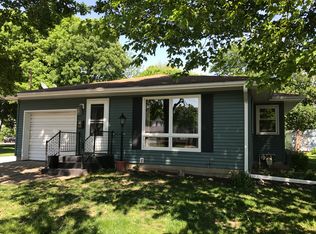 408 S Spring St, Geneseo, IL 61254