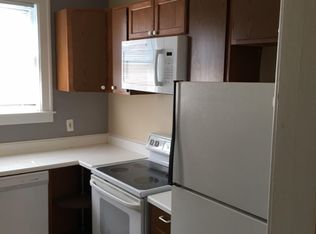 958-960 Nottingham Rd, Grosse Pointe Park, MI 48230