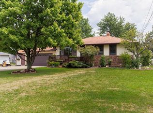 617 Hudak Dr, Brunswick, OH