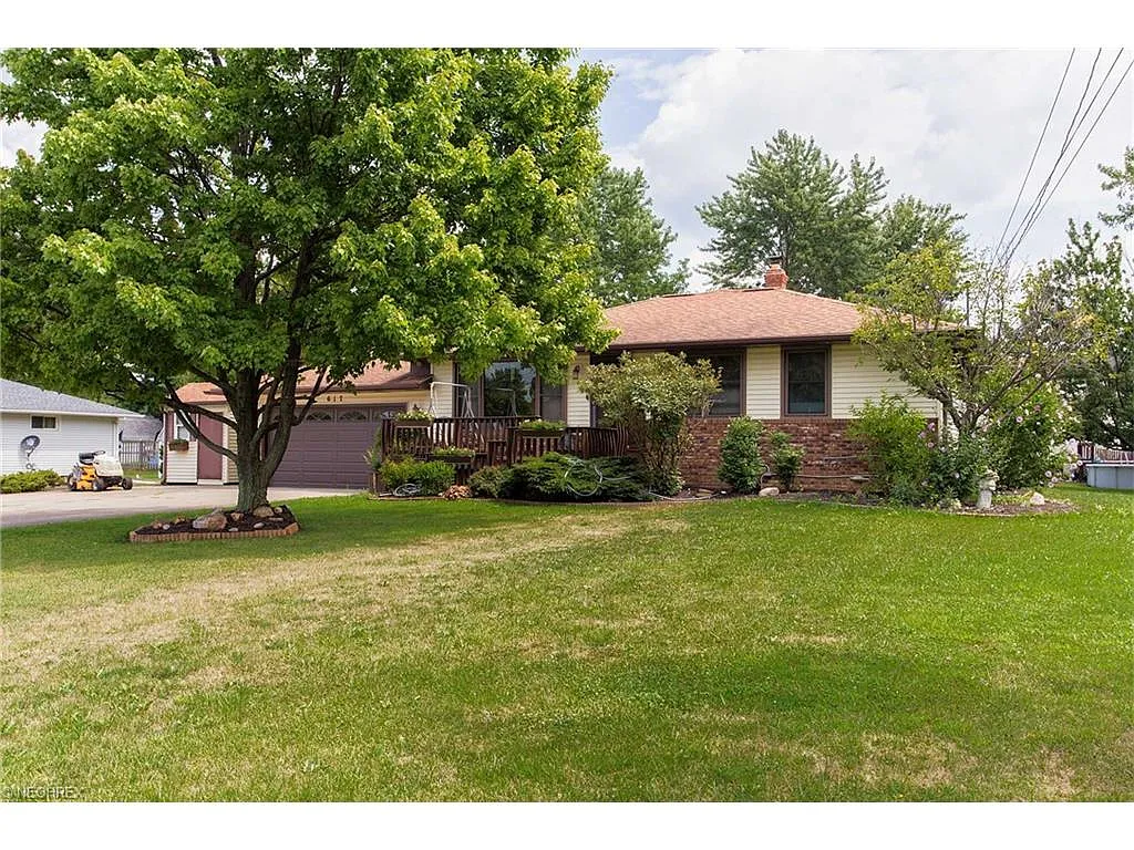 617 Hudak Dr photo 1