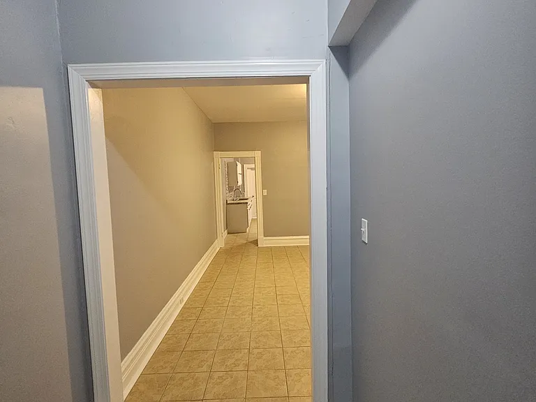134 W Douglass St #1 — Photo 7