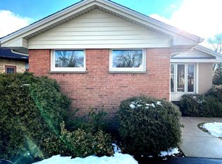 110 W Church St, Wauconda, IL 60084